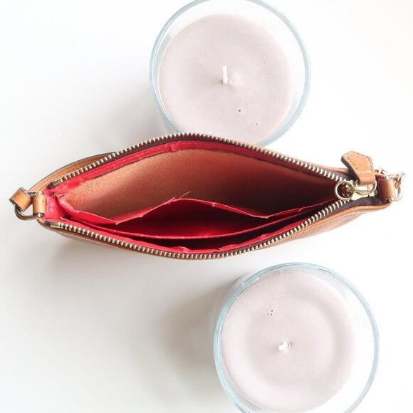 Dooney and Bourke Tan / Brown Leather Wristlet, Handbag, Purse, Wallet - Picture 9 of 13